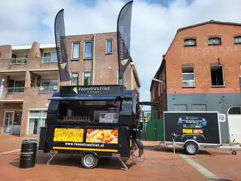 1 Juni vond de allereerste 4 mijl van Winschoten plaats op het Marktplein! - Feenstra's Friet