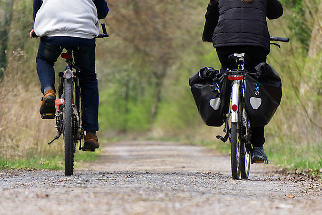 By bike to picturesque Oudeschans - Camperpark Landgoed Winschoterzijl Oldambt