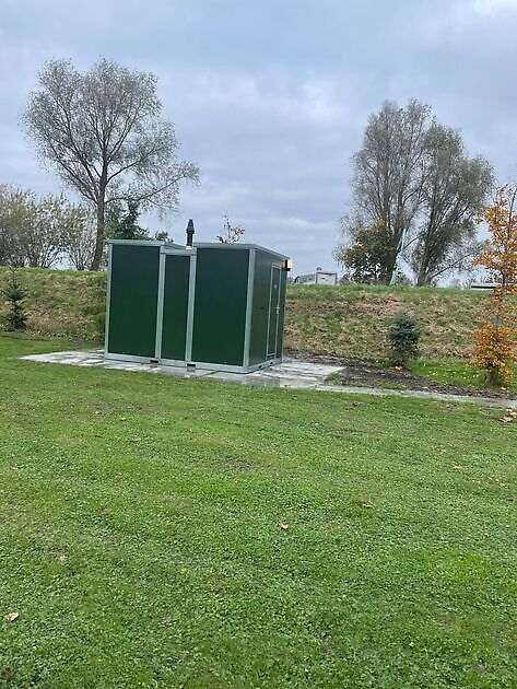 The shower and toilet are finally ready!! - Camperpark Landgoed Winschoterzijl Oldambt