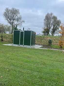 The shower and toilet are finally ready!! Camperpark Landgoed Winschoterzijl Oldambt