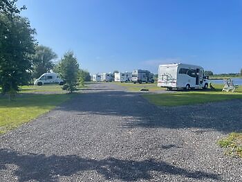 impressie Camperpark Landgoed Winschoterzijl Oldambt